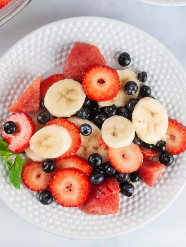 cropped-Red-White-and-Blue-Fruit-Salad-12.jpg