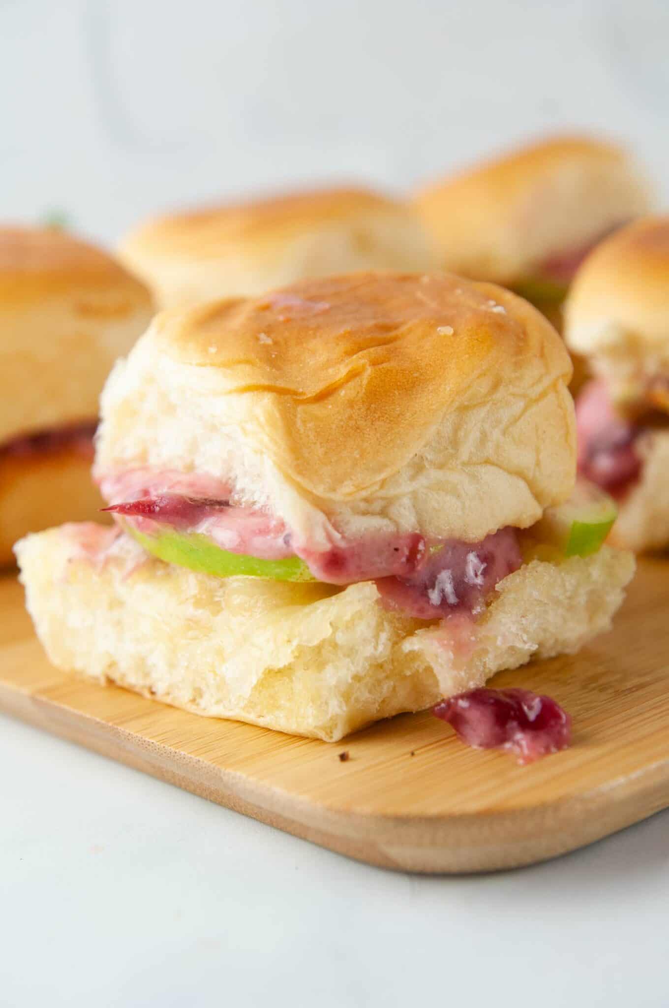 Easy Turkey Sliders on Hawaiian Rolls Seasoned Sprinkles