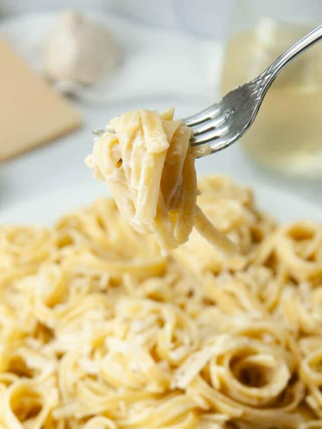 Instant Pot Fettuccine Alfredo