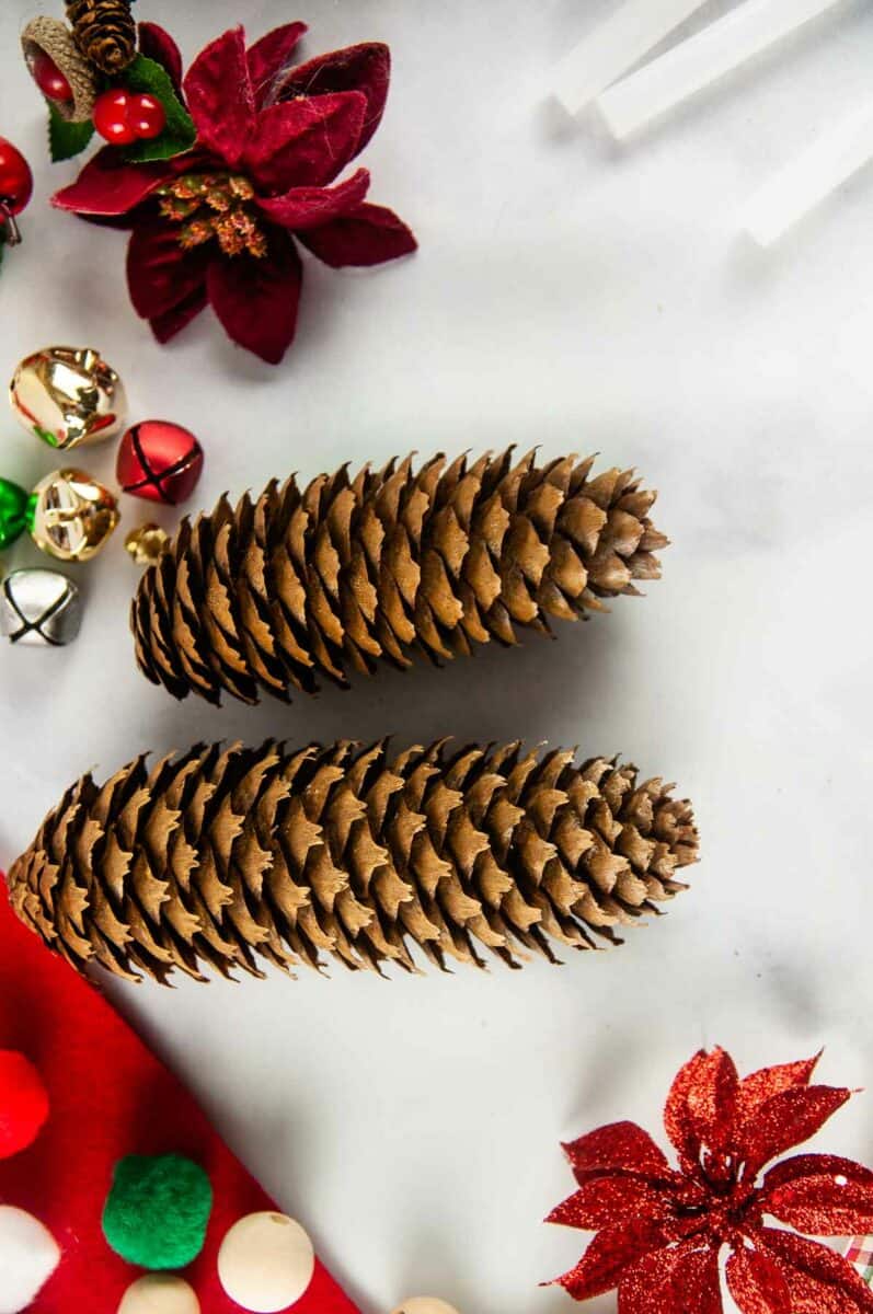 Easy Pinecone Gnomes DIY Gnome Ornaments - Seasoned Sprinkles