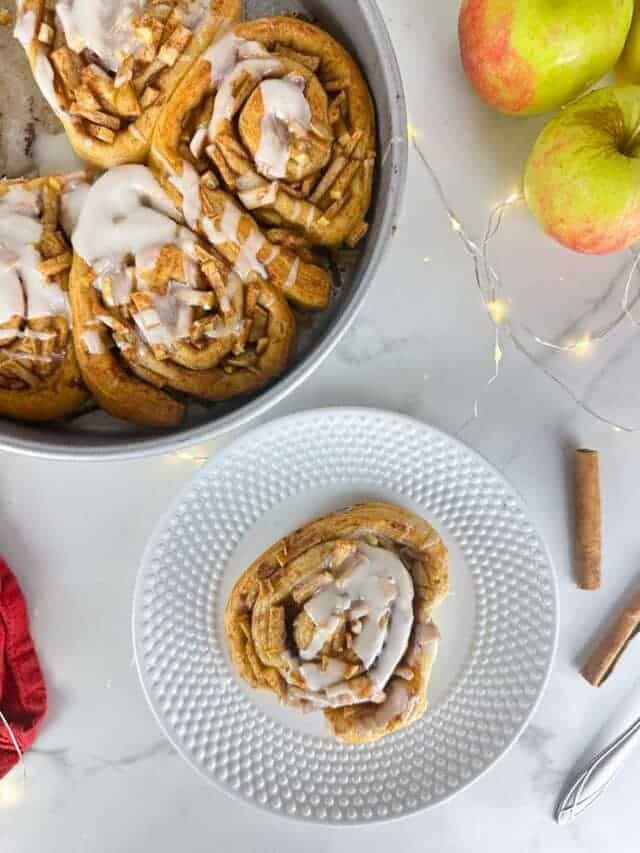 Easy Apple Pie Cinnamon Rolls