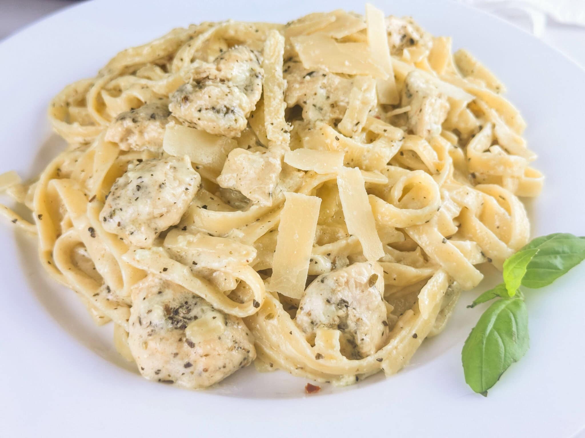 Creamy Chicken and Pasta - Seasoned Sprinkles