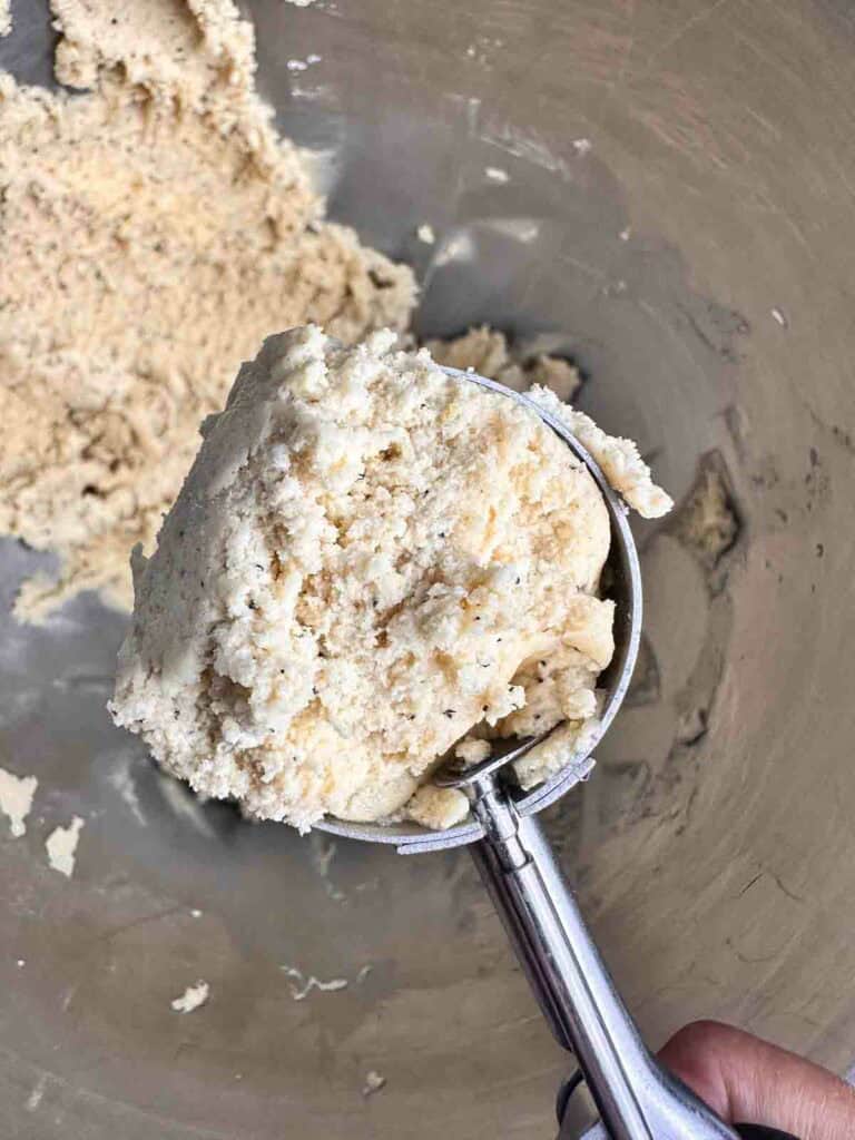 Use a tablespoon or melon baller to create small balls of chai cookie dough.