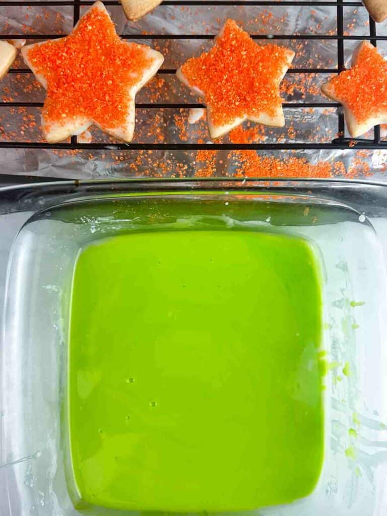 Green icing for star sugar cookies.