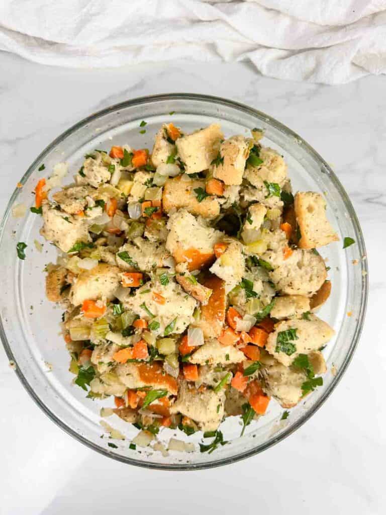 Mixed sourdough stuffing in a bowl.